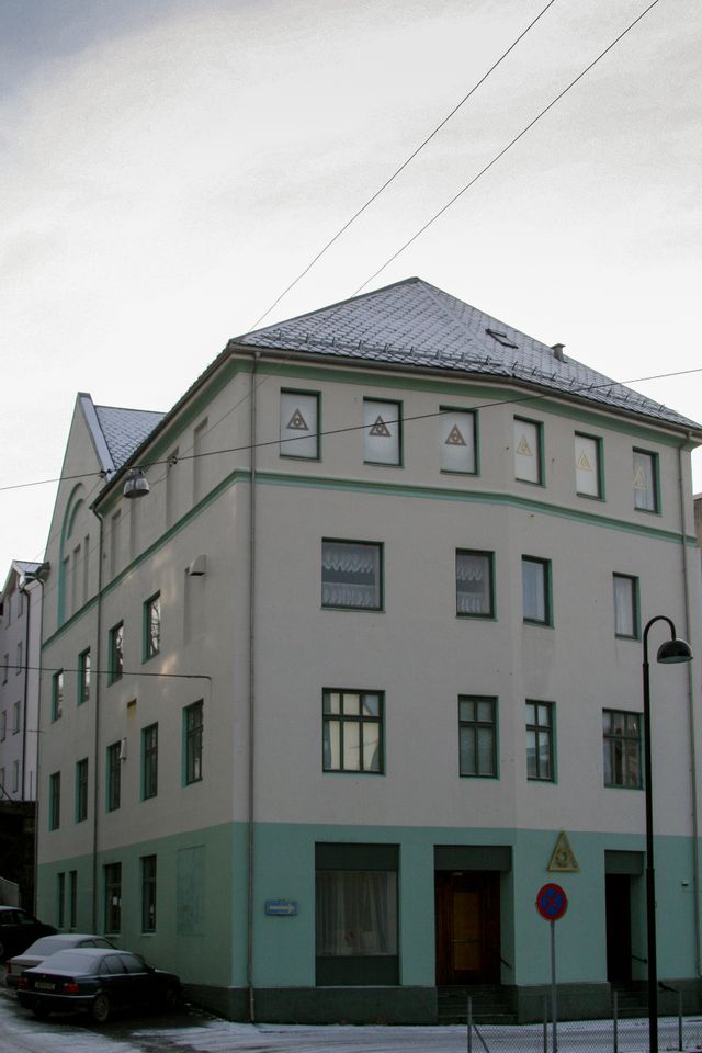 Skaregata 14,  er RT. St. Georgs bygning.